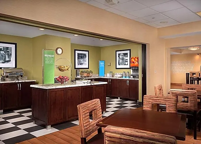 Hotel Hampton Phoenix/anthem