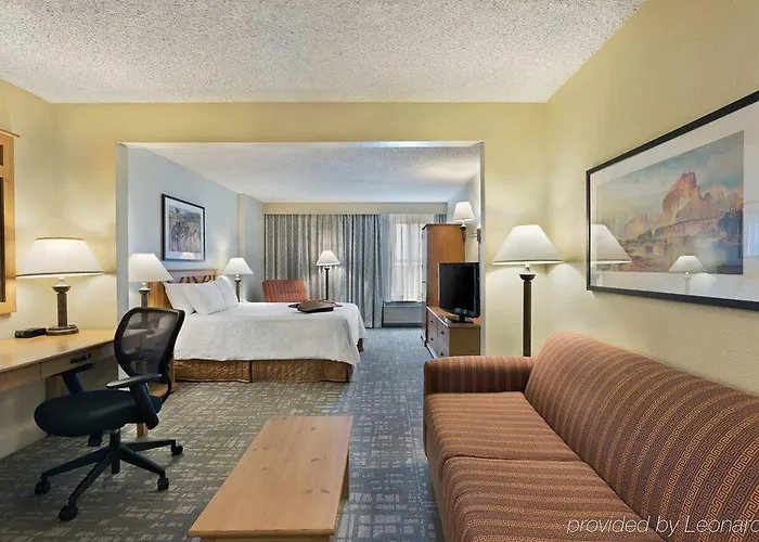 Hampton Phoenix/anthem Hotel